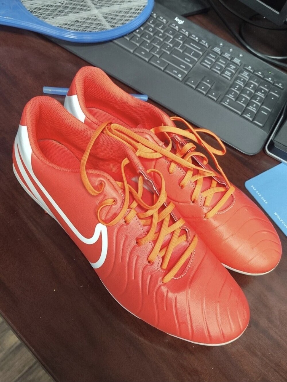 Size 12 DV4344-800 NIKE TIEMPO LEGEND 10 CLUB MULTI-GROUND LOW-TOP SOCCER CLEATS